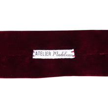 Charger l&#39;image dans la galerie, Headband en velours bordeaux made in France Atelier Madeleine