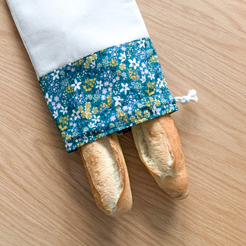 Sac à pain baguette fleuri bleu en coton made in France Atelier Madeleine